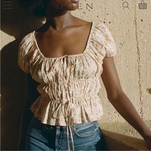 Doen Adie Top in Alabaster Countryside Calico. Size XS. Like new.